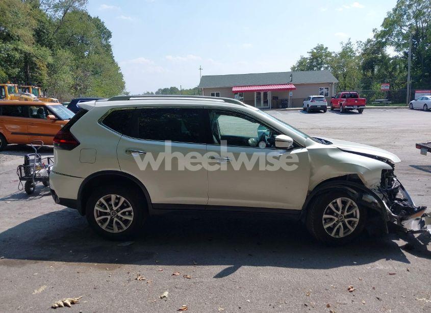 Thumbnail 6 of 2018 NISSAN ROGUE SV