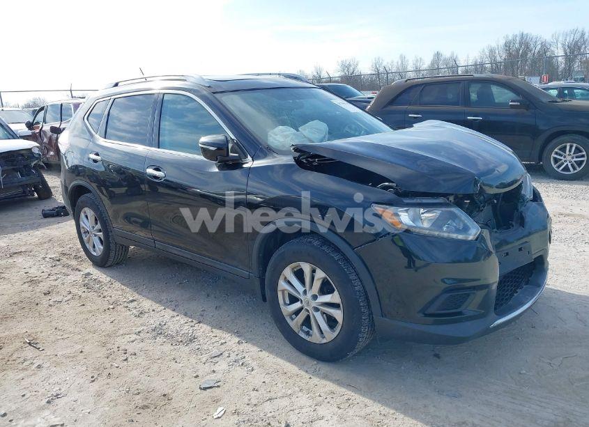 Main photo of 2015 NISSAN ROGUE SV with VIN 5N1AT2MV8FC869591