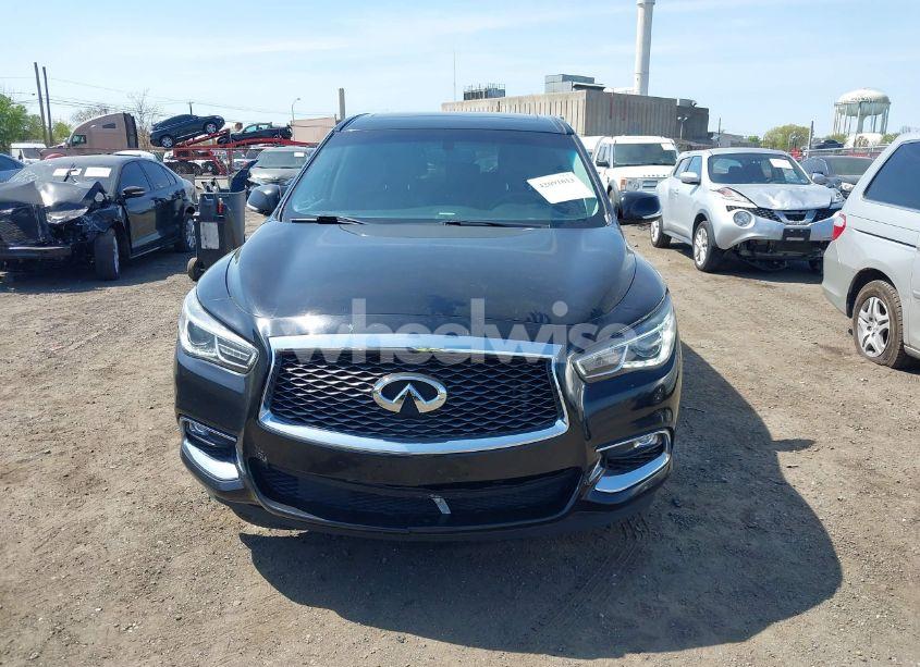 Thumbnail 4 of 2018 INFINITI QX60