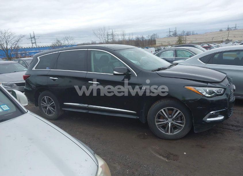 Thumbnail 5 of 2019 INFINITI QX60 PURE