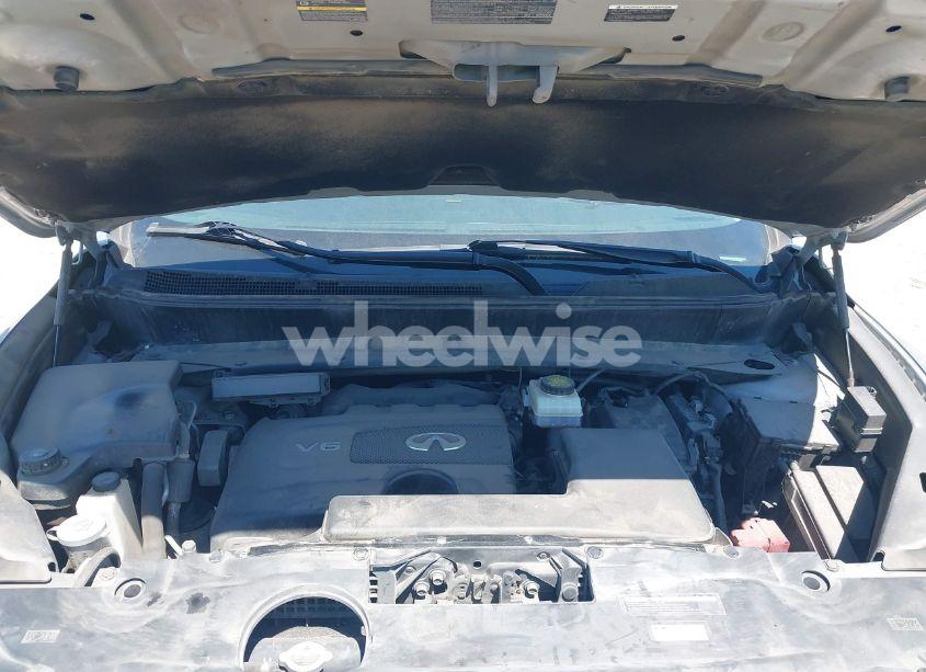 Thumbnail 2 of 2019 INFINITI QX60 LUXE