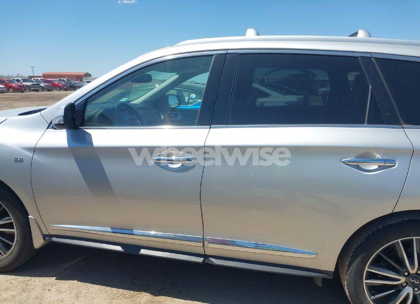 Thumbnail 6 of 2019 INFINITI QX60 LUXE