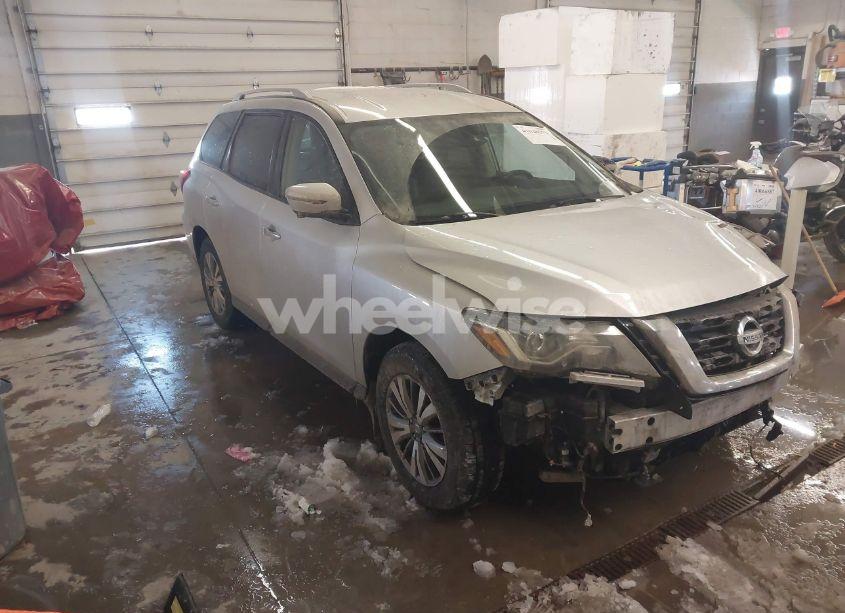 Photo of NISSAN PATHFINDER SL 4WD
