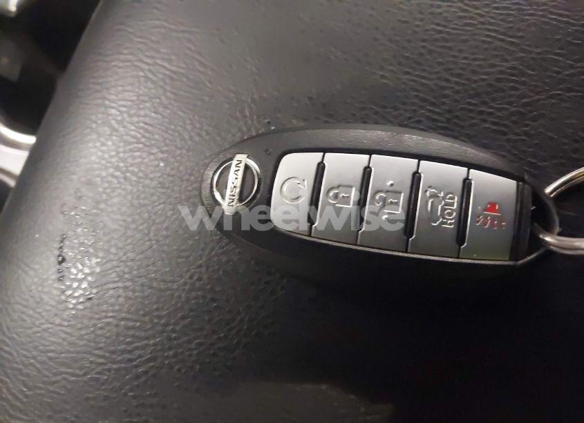 Thumbnail 3 of 2020 NISSAN PATHFINDER SL 4WD