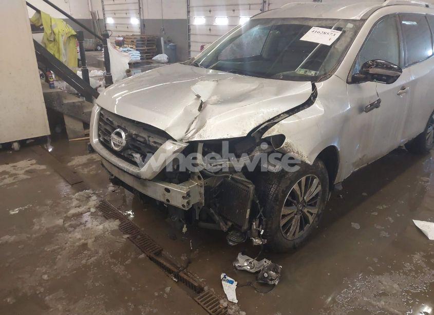 Thumbnail 18 of 2020 NISSAN PATHFINDER SL 4WD