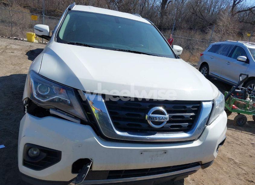 Thumbnail 4 of 2017 NISSAN PATHFINDER SV