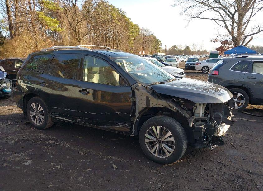 Thumbnail 4 of 2019 NISSAN PATHFINDER SV