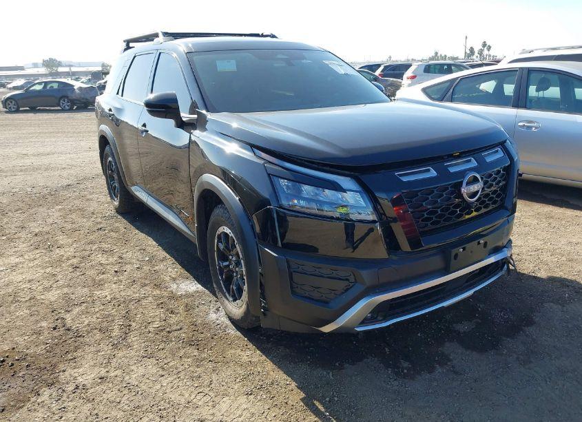 Photo of NISSAN PATHFINDER ROCK CREEK 4WD