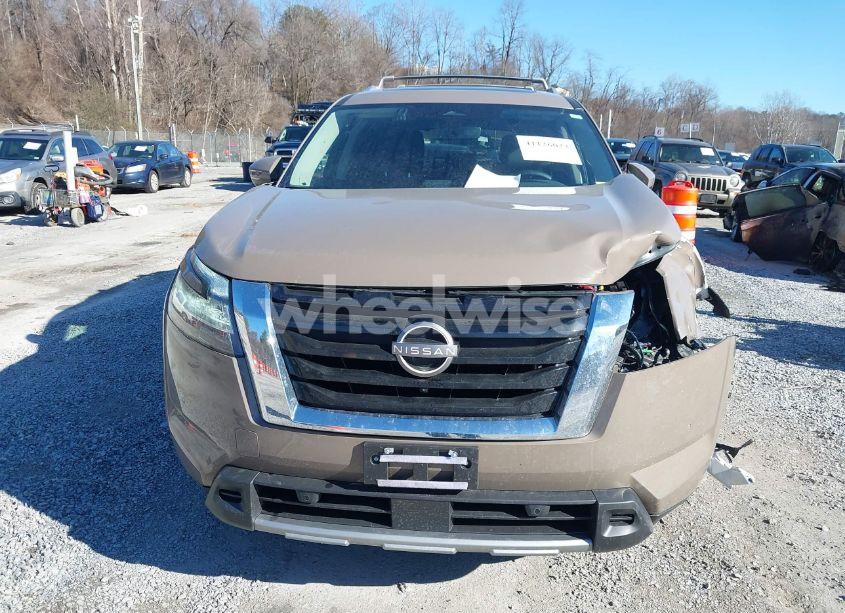 Thumbnail 4 of 2024 NISSAN PATHFINDER PLATINUM 4WD