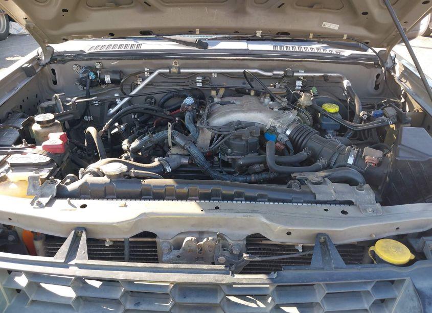 Thumbnail 2 of 2004 NISSAN XTERRA XE