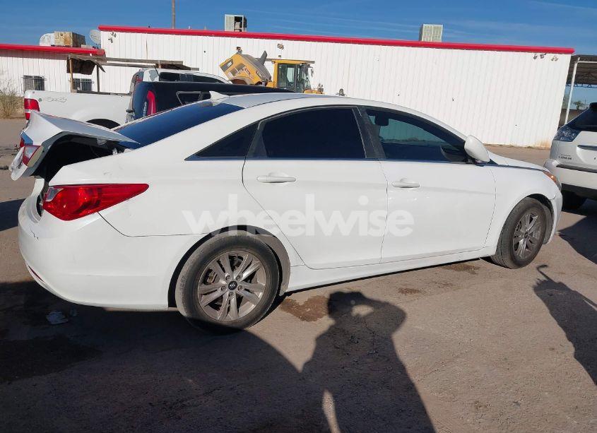 Thumbnail 11 of 2013 HYUNDAI SONATA GLS