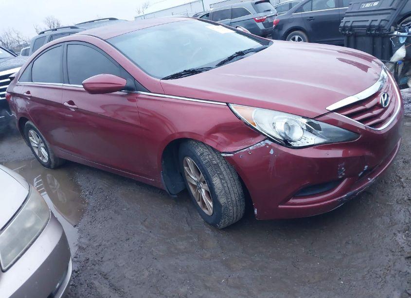 Photo of HYUNDAI SONATA GLS