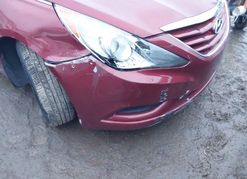 Thumbnail 4 of 2012 HYUNDAI SONATA GLS