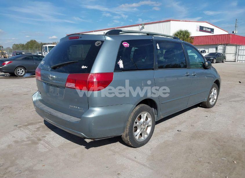 Thumbnail 6 of 2004 TOYOTA SIENNA LE