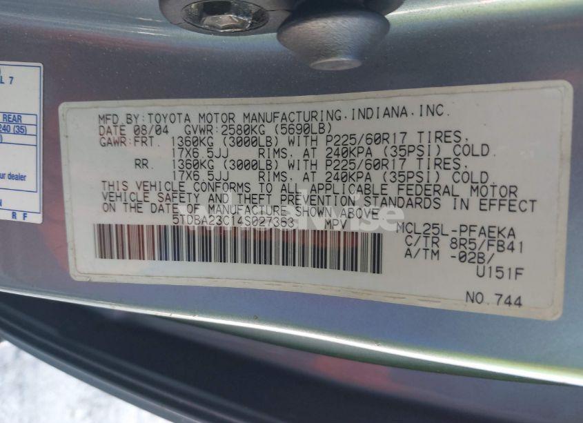 Thumbnail 11 of 2004 TOYOTA SIENNA LE