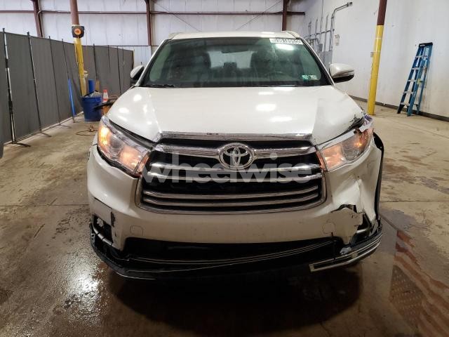 2016 TOYOTA HIGHLANDER LE