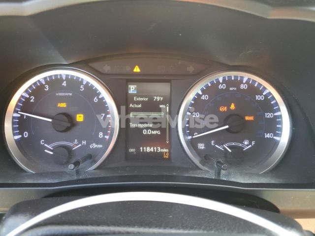 2018 TOYOTA HIGHLANDER LE