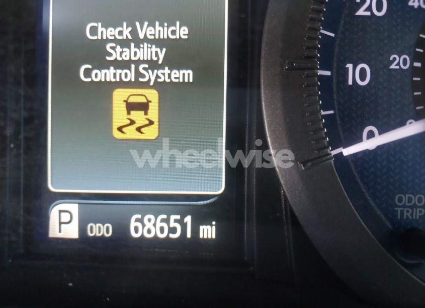 Thumbnail 7 of 2019 TOYOTA SIENNA XLE 7 PASSENGER