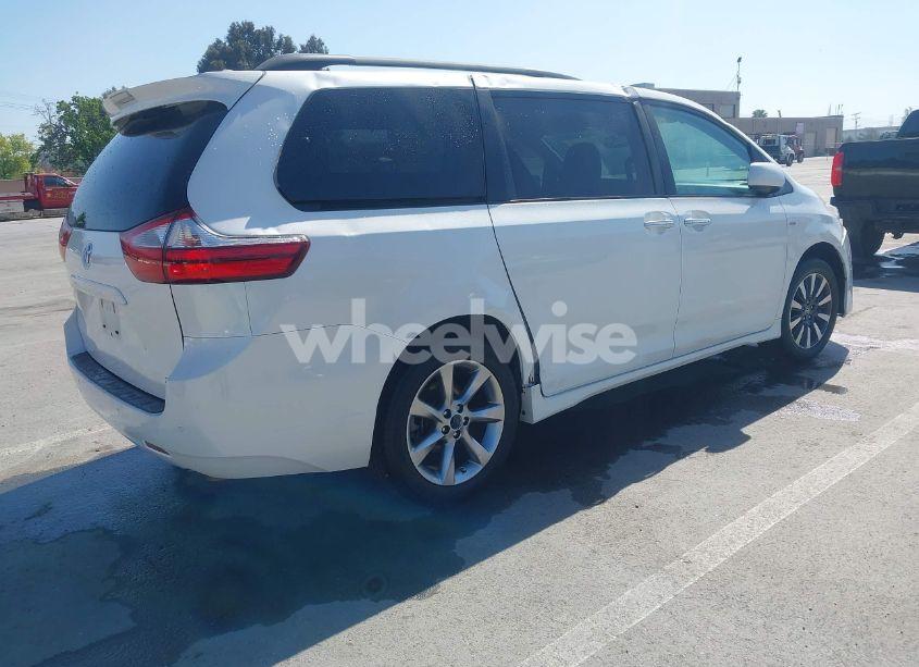 Thumbnail 12 of 2019 TOYOTA SIENNA XLE 7 PASSENGER