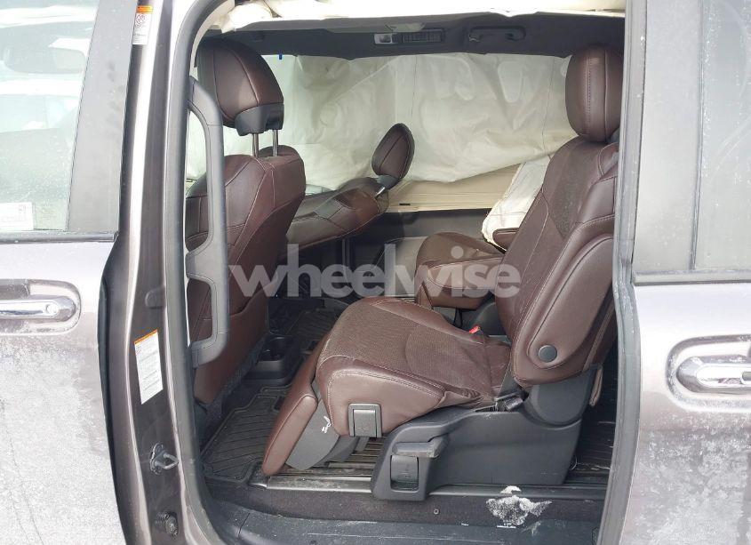 Thumbnail 15 of 2023 TOYOTA SIENNA PLATINUM