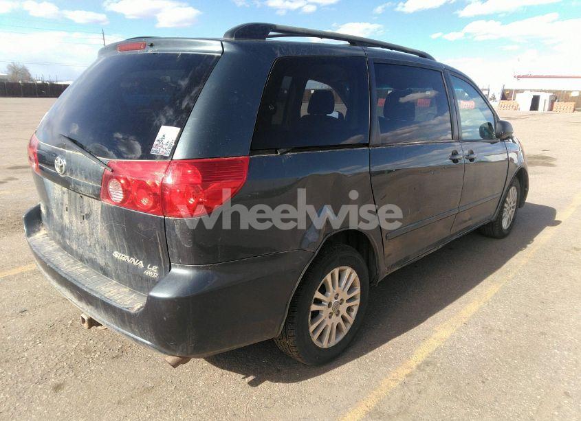Thumbnail 6 of 2010 TOYOTA SIENNA LE