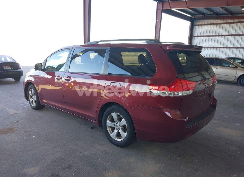 Thumbnail 5 of 2013 TOYOTA SIENNA LE V6 8 PASSENGER