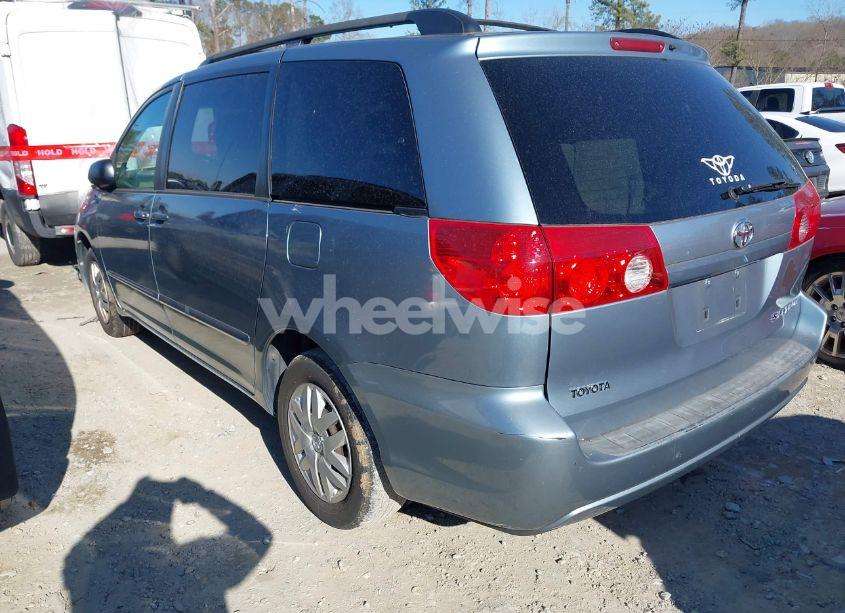 Thumbnail 10 of 2006 TOYOTA SIENNA LE