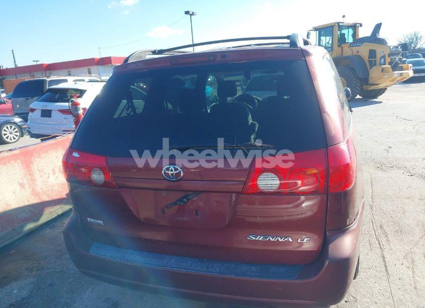 Thumbnail 8 of 2007 TOYOTA SIENNA LE