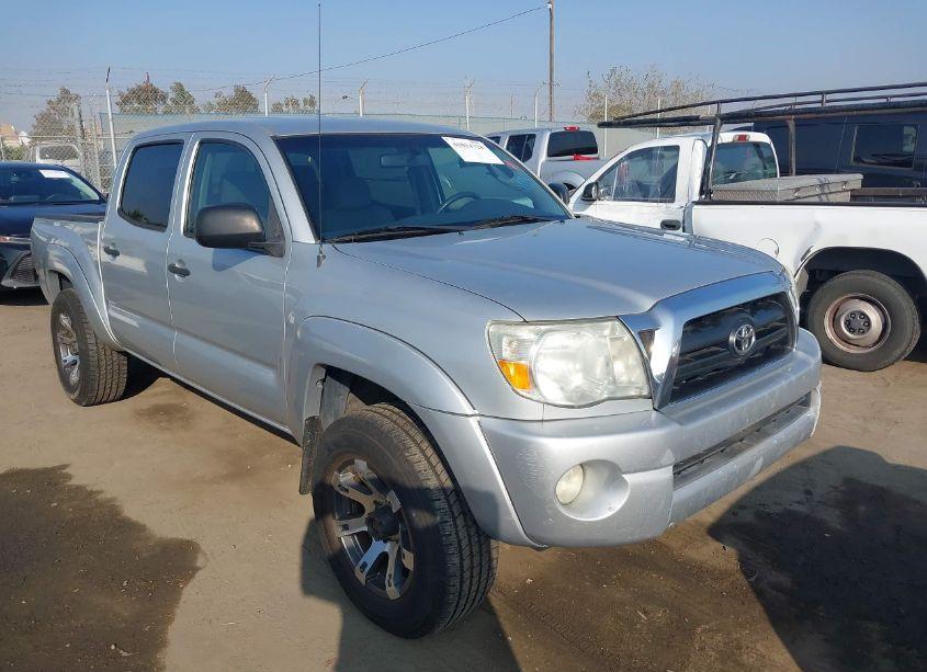 Main photo of 2005 TOYOTA TACOMA DOUBLE CAB PRERUNNER with VIN 5TEJU62N15Z075513