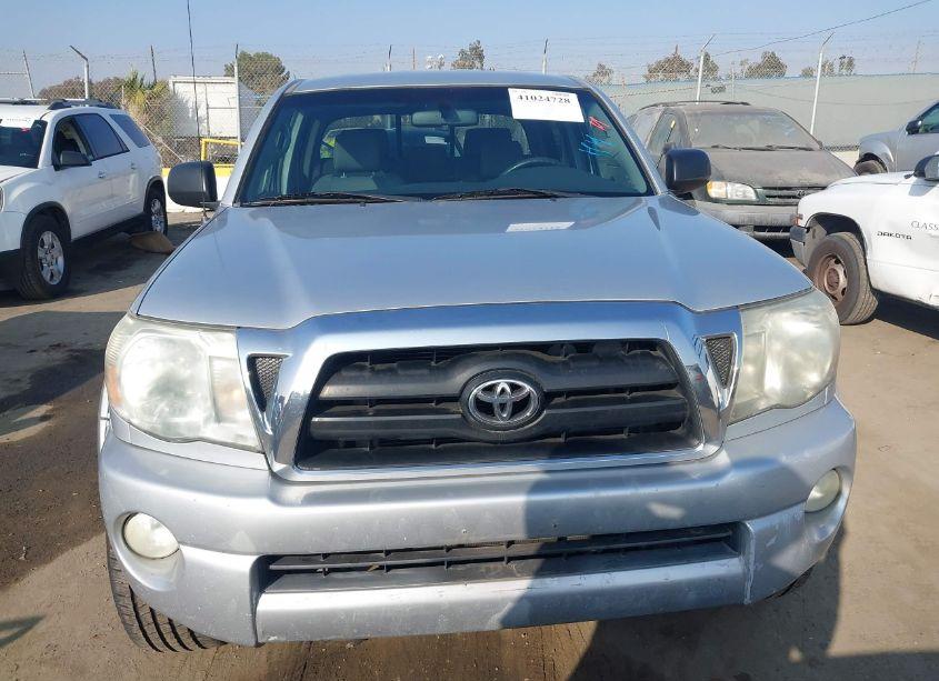 Thumbnail 5 of 2005 TOYOTA TACOMA DOUBLE CAB PRERUNNER