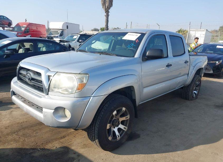 Thumbnail 10 of 2005 TOYOTA TACOMA DOUBLE CAB PRERUNNER