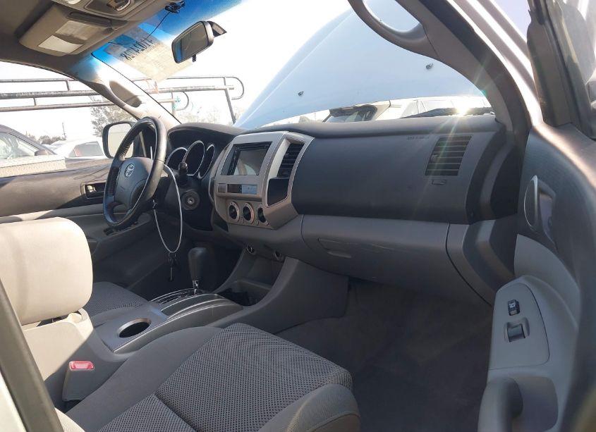 Thumbnail 13 of 2005 TOYOTA TACOMA DOUBLE CAB PRERUNNER
