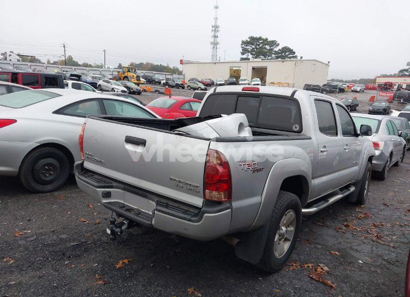 Thumbnail 12 of 2007 TOYOTA TACOMA DOUBLE CAB PRERUNNER