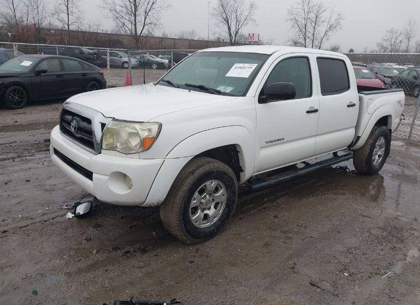 Thumbnail 9 of 2007 TOYOTA TACOMA DOUBLE CAB PRERUNNER
