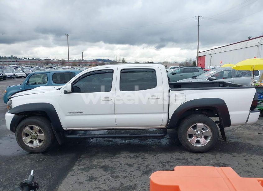 Thumbnail 6 of 2006 TOYOTA TACOMA DOUBLE CAB PRERUNNER