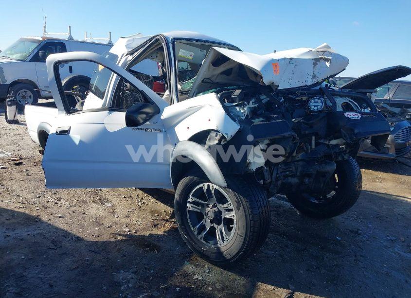 Photo of TOYOTA TACOMA BASE V6