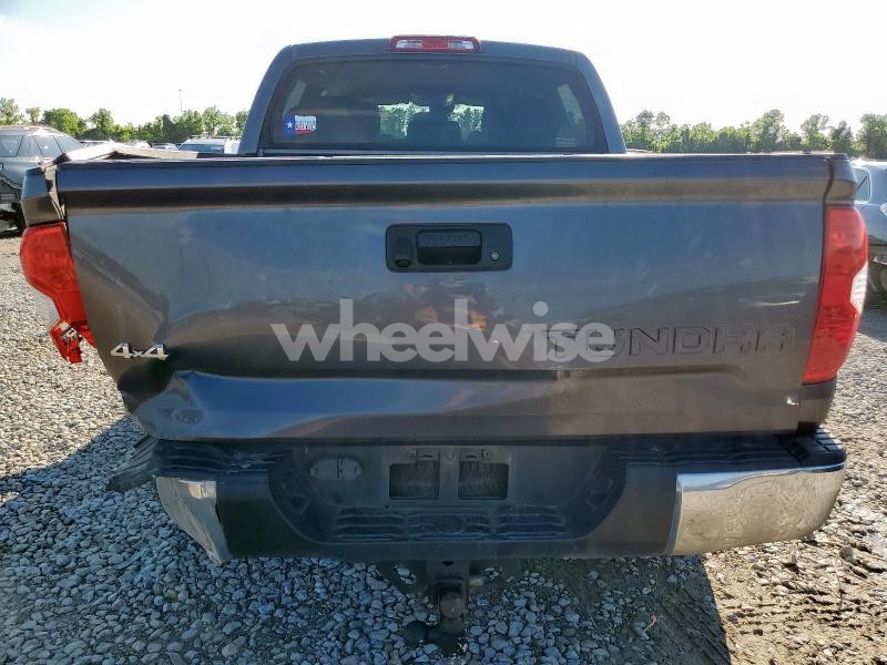 2018 TOYOTA TUNDRA CREWMAX SR5