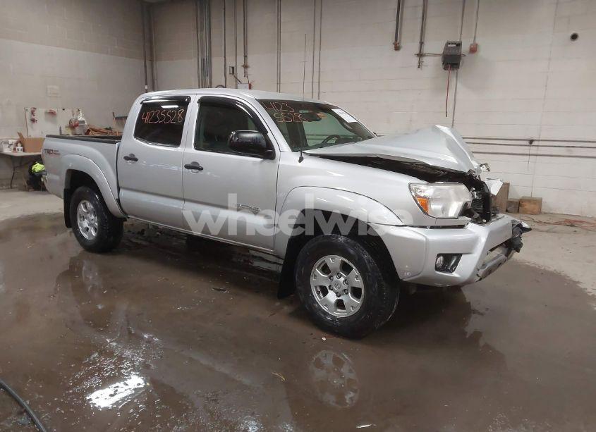 Photo of TOYOTA TACOMA DOUBLE CAB
