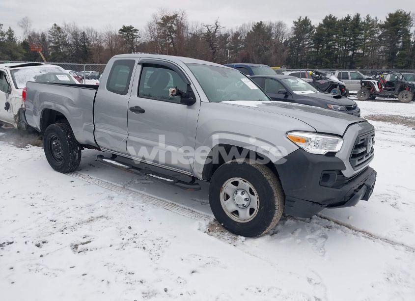 Photo of TOYOTA TACOMA SR