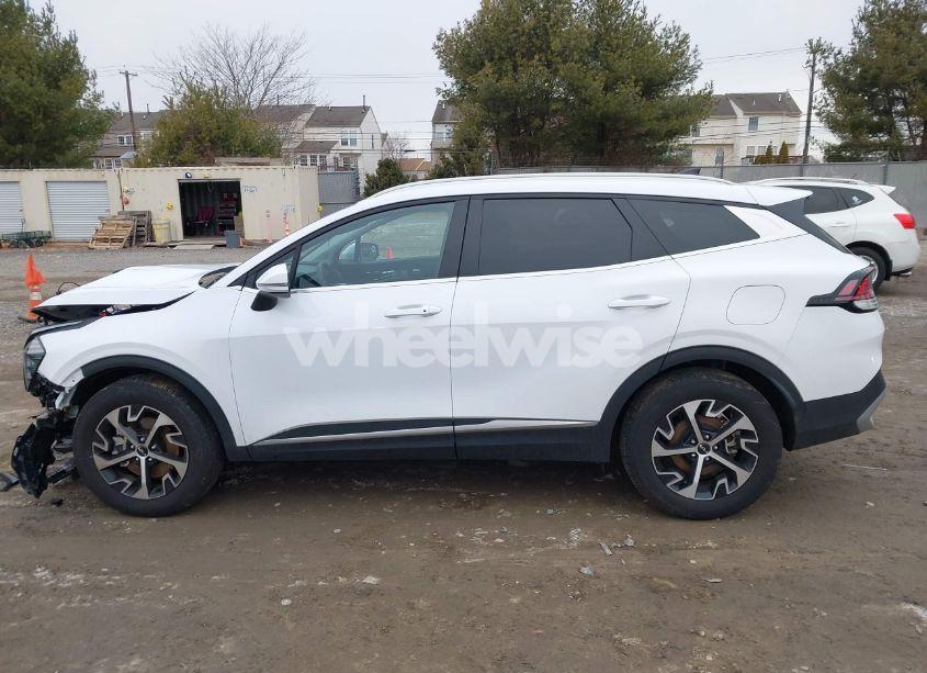 Thumbnail 6 of 2024 KIA SPORTAGE EX