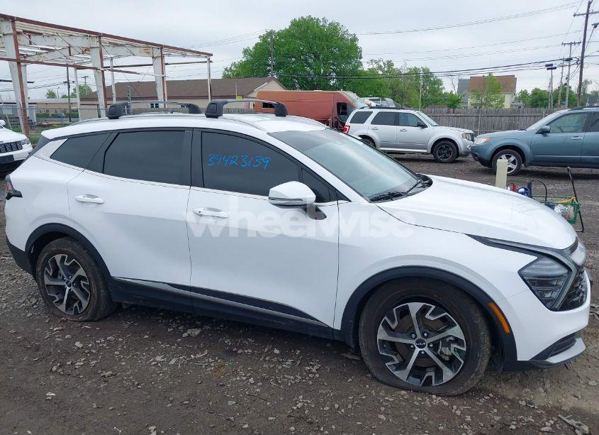 Thumbnail 5 of 2024 KIA SPORTAGE EX