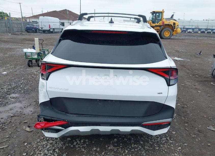 Thumbnail 8 of 2024 KIA SPORTAGE EX