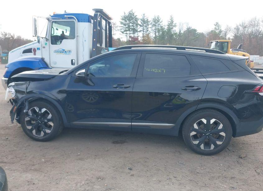 Thumbnail 6 of 2023 KIA SPORTAGE X-LINE