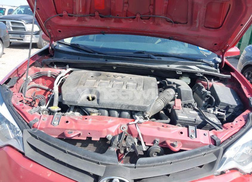 Thumbnail 2 of 2015 TOYOTA COROLLA LE