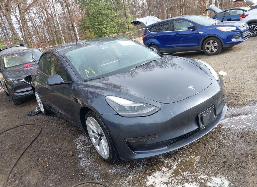 Photo of TESLA MODEL 3 REAR-WHEEL DRIVE