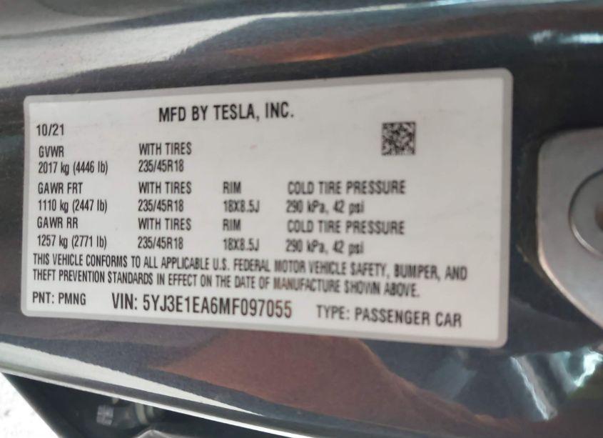Thumbnail 15 of 2021 TESLA MODEL 3 STANDARD RANGE PLUS REAR-WHEEL DRIVE