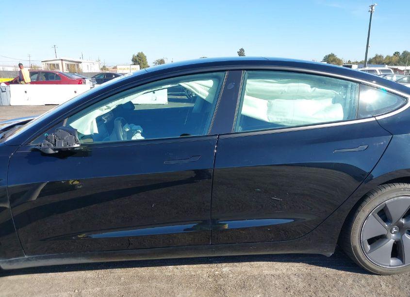Thumbnail 5 of 2021 TESLA MODEL 3 STANDARD RANGE PLUS REAR-WHEEL DRIVE