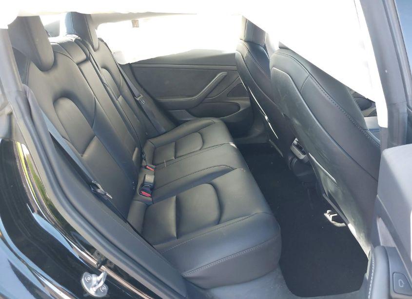 Thumbnail 16 of 2021 TESLA MODEL 3 STANDARD RANGE PLUS REAR-WHEEL DRIVE