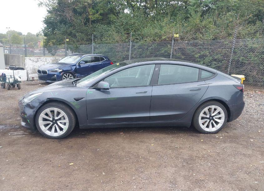 Thumbnail 6 of 2021 TESLA MODEL 3 STANDARD RANGE PLUS REAR-WHEEL DRIVE