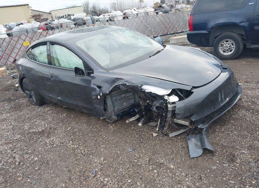 Photo of TESLA MODEL 3 LONG RANGE DUAL MOTOR ALL-WHEEL DRIVE